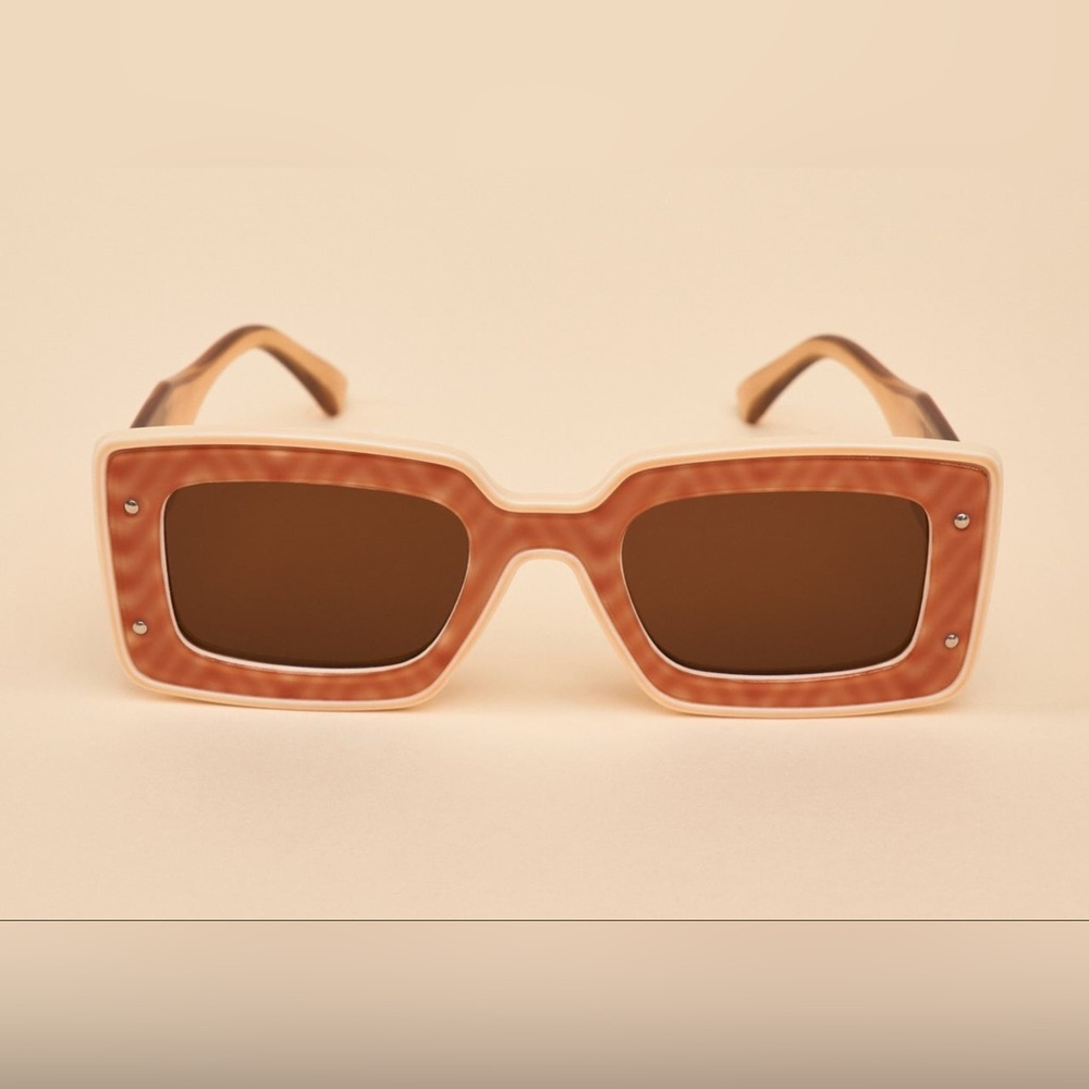 Powder UK Limited Edition Andi sunglasses in bold print hard case-NWT